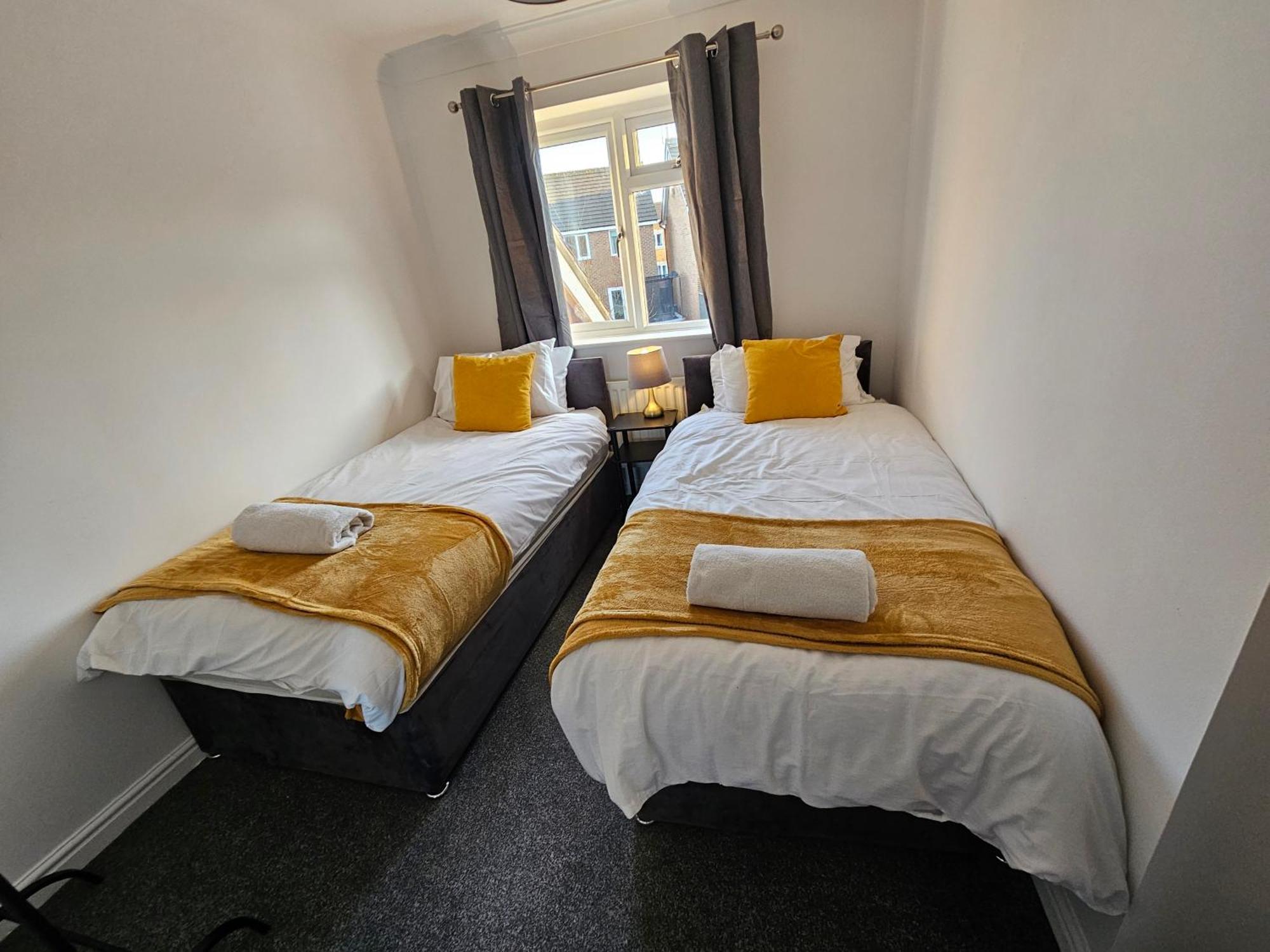 Sigerson House Long Sleep 5 Free Parking Holiday home *